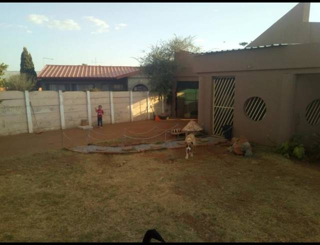3 BEDROOM PROPERTY TO RENT IN MINNEBRONNE